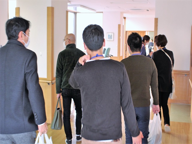 IMG_7990_R.JPG
