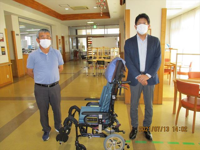 車椅子を寄贈頂きました！