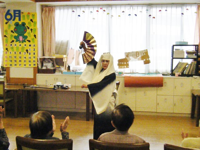 30061604_R.JPG