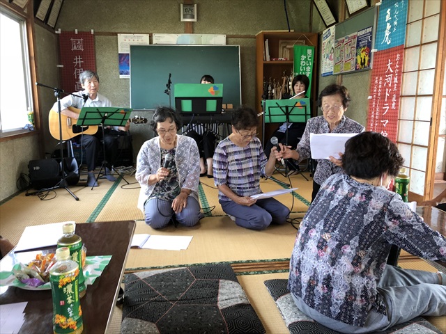 南風バンドin初めての福塚町敬老会♪