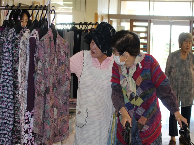 IMG_1755_R.JPG