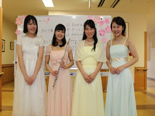 倉松から世界に羽ばたけ！美しい歌声にみんなうっとり^^