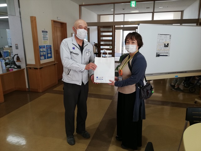 中岡建設様よりマスク頂きました！