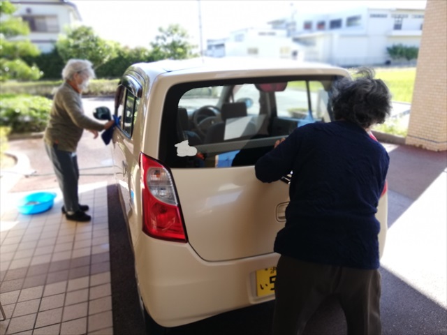 新津はたら倶楽部の洗車！手馴れてきましたよ♪♪