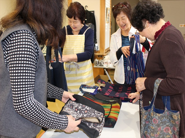 IMG_8528_R.JPG