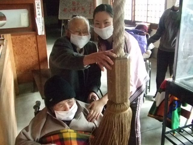 2009_0222080010_R.jpg